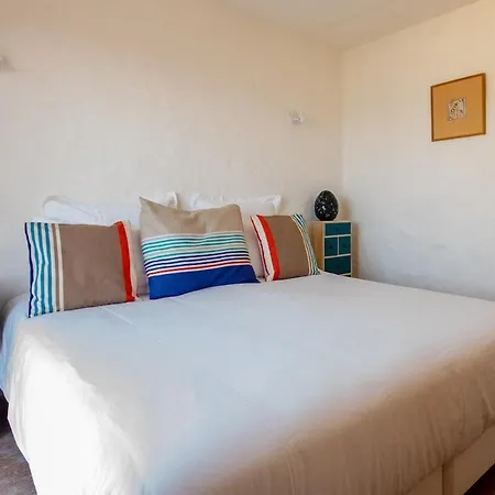 Vila De Charme Avec Piscine Et Vue En Corse Du Sud