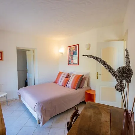 Vila De Charme Avec Piscine Et Vue En Corse Du Sud *